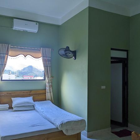 ホテル Nha Nghi Ngoc Lam Quan Ba 部屋 写真